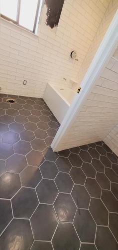 30dac087-266d-4b3a-83bd-8fb48be11493-1